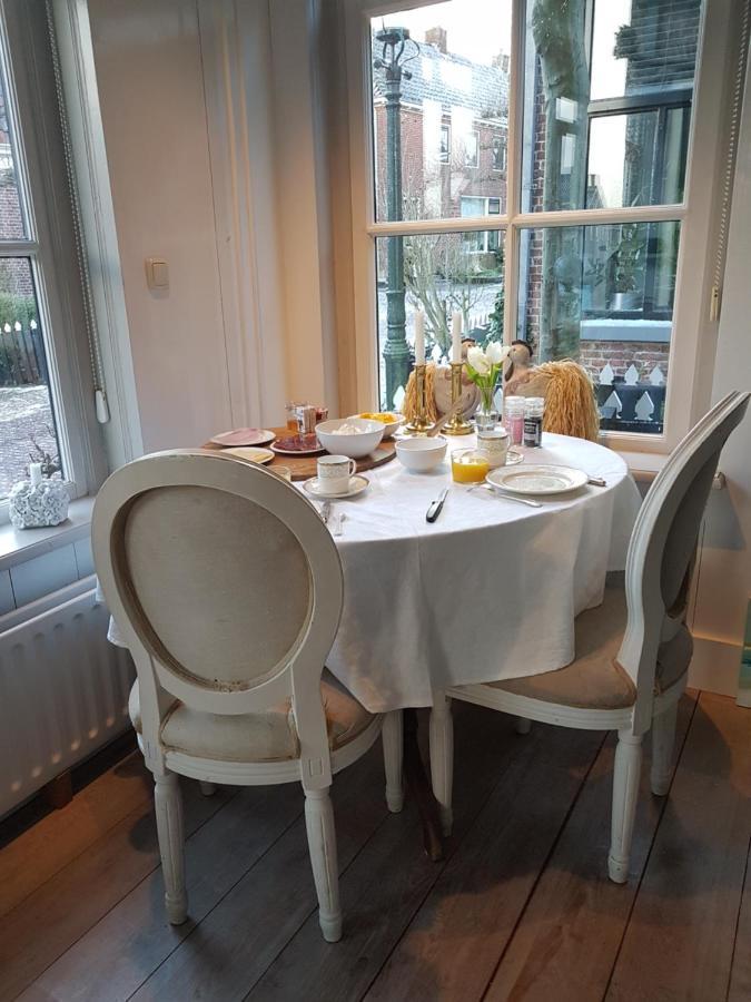 "Het Steechje" In Ie Bij Schiermonnikoog En Ameland Apartment Ee Ngoại thất bức ảnh